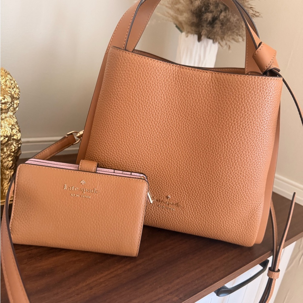 kate spade Knott with wallet